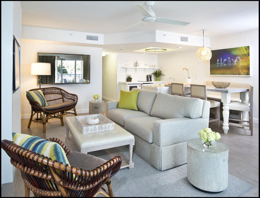 Beach House Suites By The Don Cesar Сейнт Пийт Бийч Екстериор снимка
