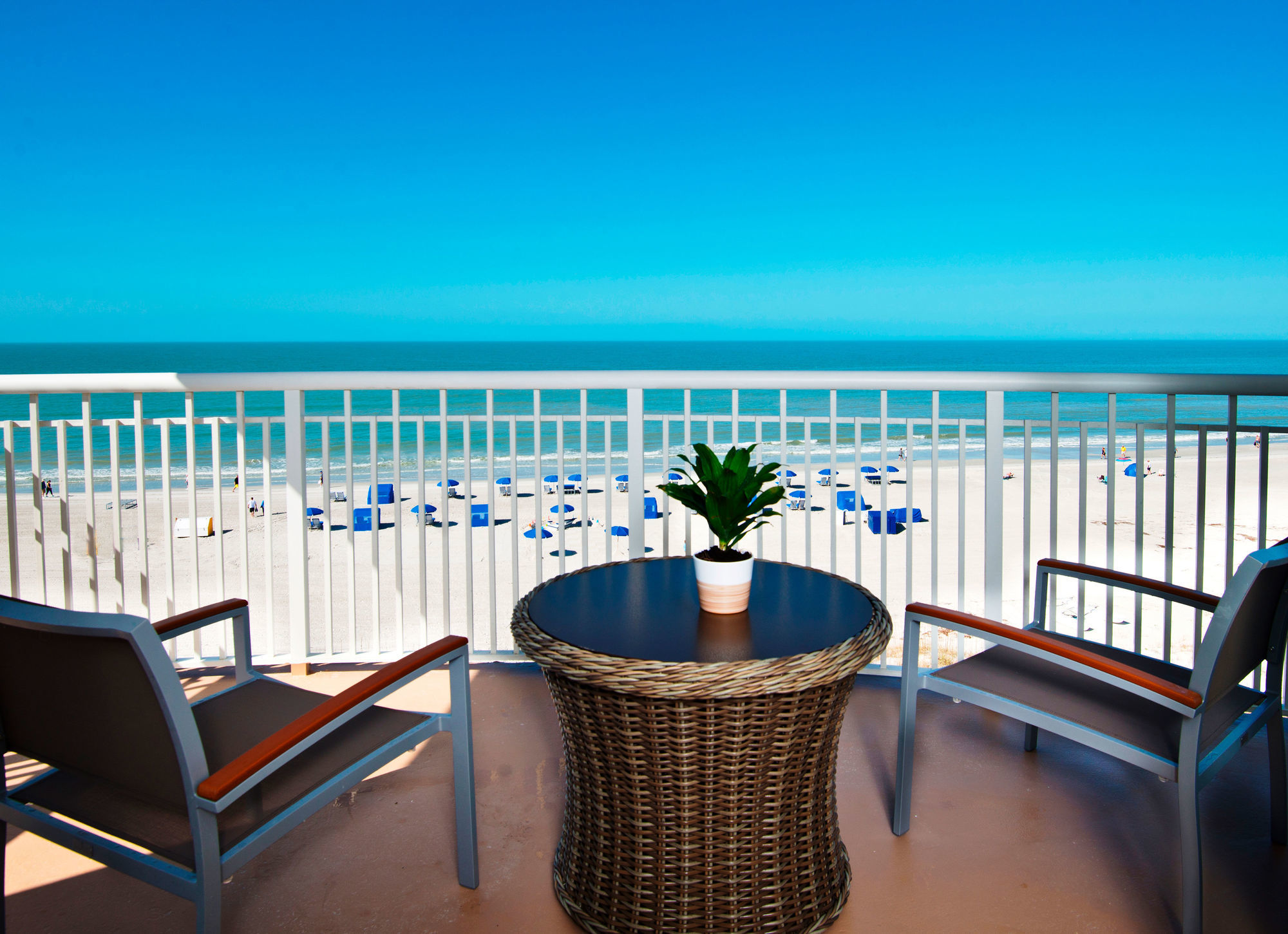 Beach House Suites By The Don Cesar Сейнт Пийт Бийч Стая снимка